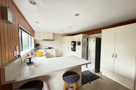 Photo of property in 2 Clearwater Cove, West Harbour, Auckland, 0618