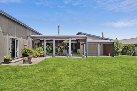 Photo of property in 27 Whiting Drive, Wakefield, 7025