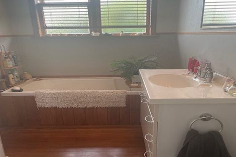 Photo of property in 37 Grey Street, Shannon, 4821