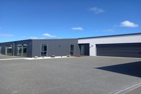 Photo of property in 9 Summerleas Lane, Halswell, Christchurch, 8025