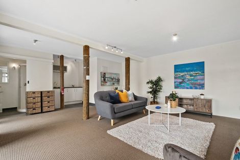 Photo of property in 15 Annison Avenue, Glen Eden, Auckland, 0602