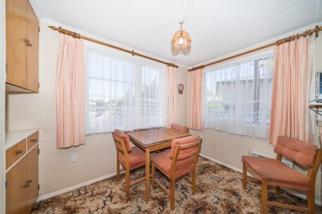 Photo of property in 6 Tern Place, Hokowhitu, Palmerston North, 4410