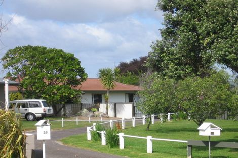 Photo of property in 20 Tahara Crescent, Mount Maunganui, 3116