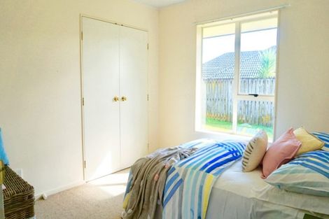 Photo of property in 23 Robin Brooke Drive, Flat Bush, Auckland, 2019