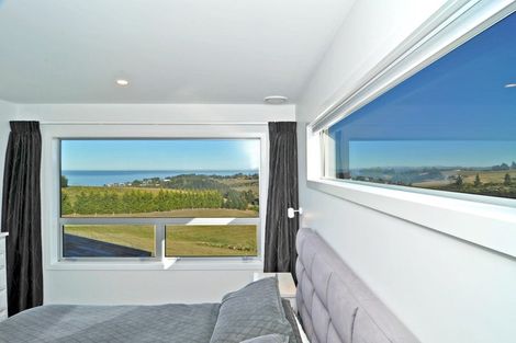 Photo of property in 25 Kayforce Road, Ocean View, Dunedin, 9035