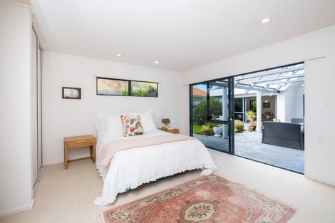 Photo of property in 5 Kensington Drive, Taradale, Napier, 4112