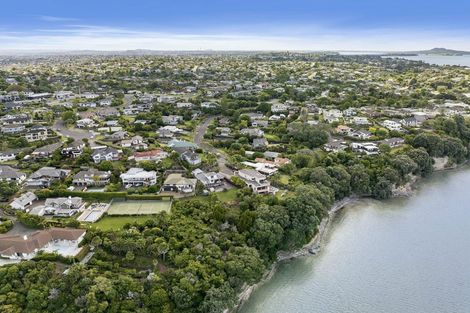 Photo of property in 17 Tui Vale Road, Shelly Park, Auckland, 2014