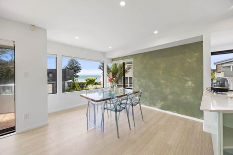 Photo of property in 2/4 Rogers Avenue, Eastern Beach, Auckland, 2012