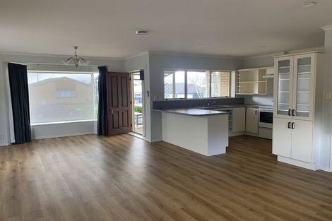 Photo of property in 30a Bayfair Drive, Mount Maunganui, 3116