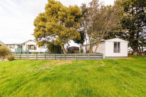 Photo of property in 161 Cemetery Road, Sanson, Palmerston North, 4479