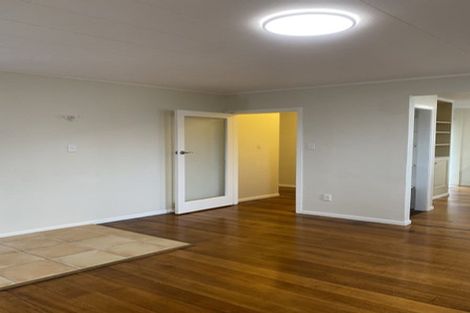 Photo of property in 14 Buckley Grove, Paraparaumu, 5032