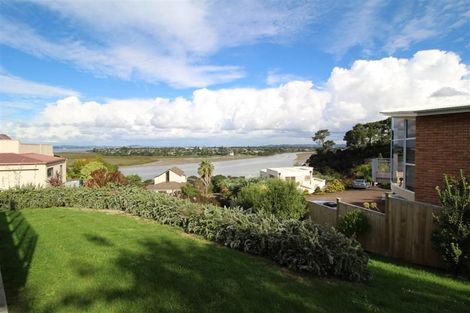 Photo of property in 7 Constable Lane, West Harbour, Auckland, 0618