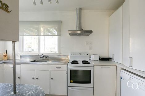 Photo of property in 24 Mill Road, Clive, 4102