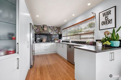 Photo of property in 257 Major Drive, Kelson, Lower Hutt, 5010