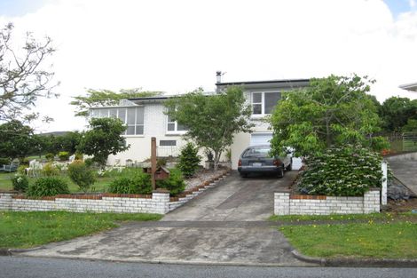 Photo of property in 2 Hamlet Place, Pukekohe, 2120