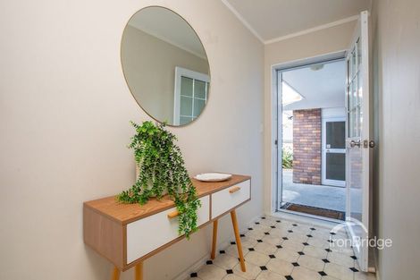 Photo of property in 2 Whitehouse Road, Titahi Bay, Porirua, 5022