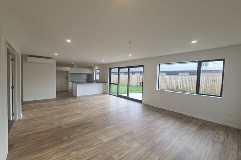 Photo of property in 16 Lanner Drive, Rolleston, 7615