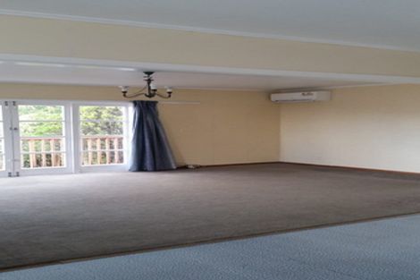 Photo of property in 1/23 Marsh Avenue, Forrest Hill, Auckland, 0620