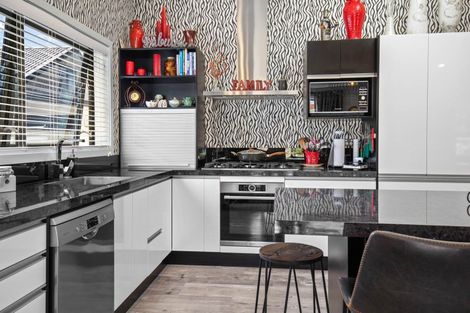 Photo of property in 10 Briar Crescent, Alexandra, 9320