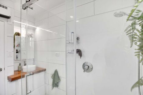 Photo of property in 11a Larch Place, Casebrook, Christchurch, 8051