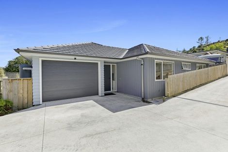 Photo of property in 92a Horoeka Street, Stokes Valley, Lower Hutt, 5019