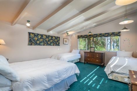 Photo of property in 224 Lake Terrace, Waipahihi, Taupo, 3330