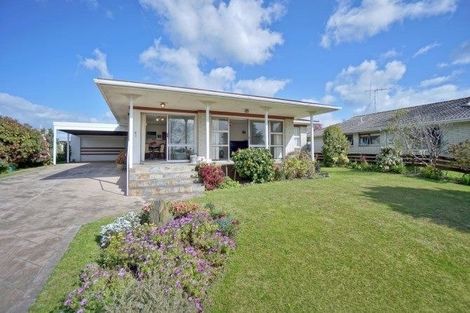 Photo of property in 12 Hookey Drive, Te Puke, 3119
