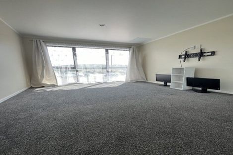 Photo of property in 1 Brora Crescent, Papakowhai, Porirua, 5024