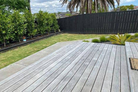 Photo of property in 97 Barrack Road, Mount Wellington, Auckland, 1060