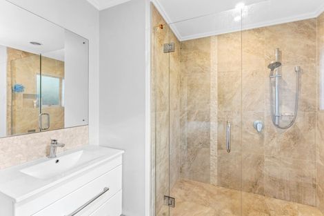 Photo of property in 21 Somerby Mews, Silverstream, Upper Hutt, 5019