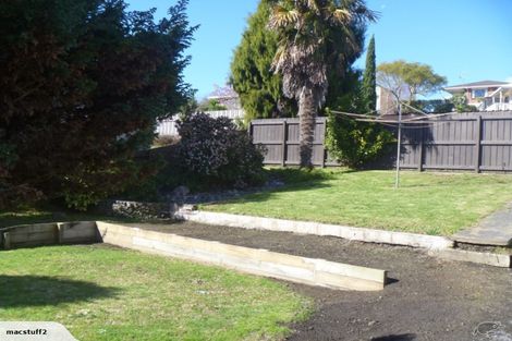 Photo of property in 35 Cumberland Crescent, Welcome Bay, Tauranga, 3112