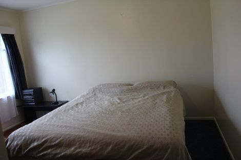 Photo of property in 2/14 Dinglebank Road, Mount Wellington, Auckland, 1060