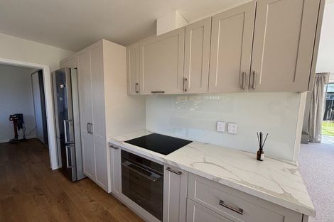 Photo of property in 102a Isleworth Road, Bishopdale, Christchurch, 8053