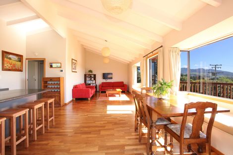 Photo of property in 57 Hills Road, Raglan, 3295