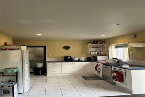 Photo of property in 59j Astley Avenue, New Lynn, Auckland, 0600