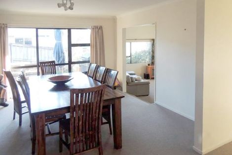 Photo of property in 11 Bob Charles Drive, Golflands, Auckland, 2013
