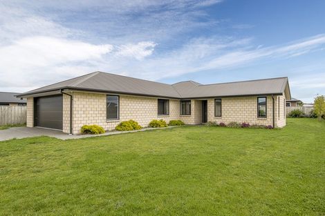 Photo of property in 22 Dunlop Crescent, Rolleston, 7614