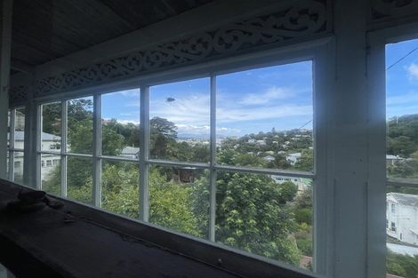 Photo of property in 46 Northland Road, Northland, Wellington, 6012