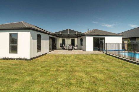 Photo of property in 17 Redhaven Rise, Netherby, Ashburton, 7700