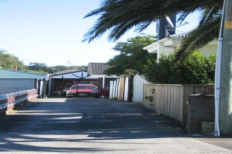 Photo of property in 2/27 Merton Street, Trentham, Upper Hutt, 5018