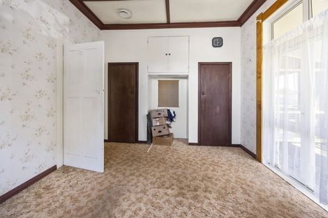 Photo of property in 14 Waihi Road, Hawera, 4610