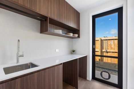 Photo of property in 14 Rubus Street, Wanaka, 9382