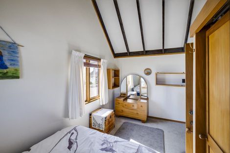 Photo of property in 34 Roslyn Road, Bluff Hill, Napier, 4110