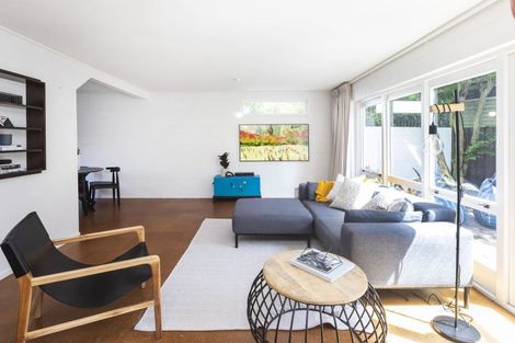 Photo of property in 2/16 Rossall Street, Merivale, Christchurch, 8014