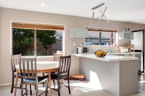 Photo of property in 121b Dickson Road, Papamoa Beach, Papamoa, 3118