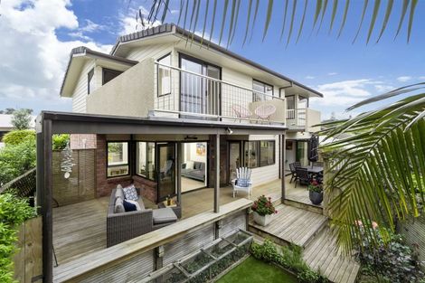 Photo of property in 9a Huntly Road, Campbells Bay, Auckland, 0630