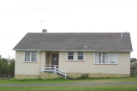 Photo of property in 58 Cook Street, Marfell, New Plymouth, 4310