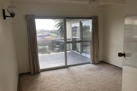Photo of property in 3 Moera Place, Stanmore Bay, Whangaparaoa, 0932
