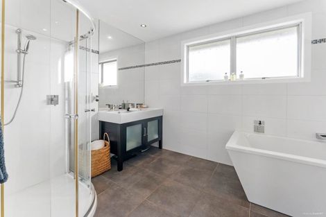 Photo of property in 42 Potts Road, Whitford, Howick, 2571