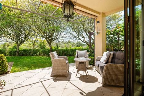 Photo of property in 35 The Esplanade, Huntington, Hamilton, 3210